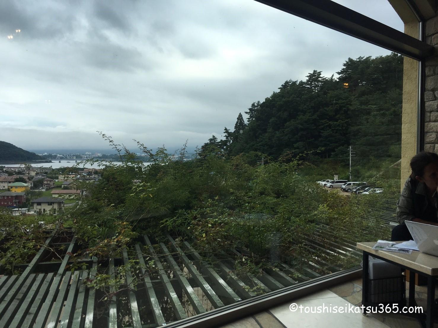 ラビスタ富士河口湖｜フロントからの景色