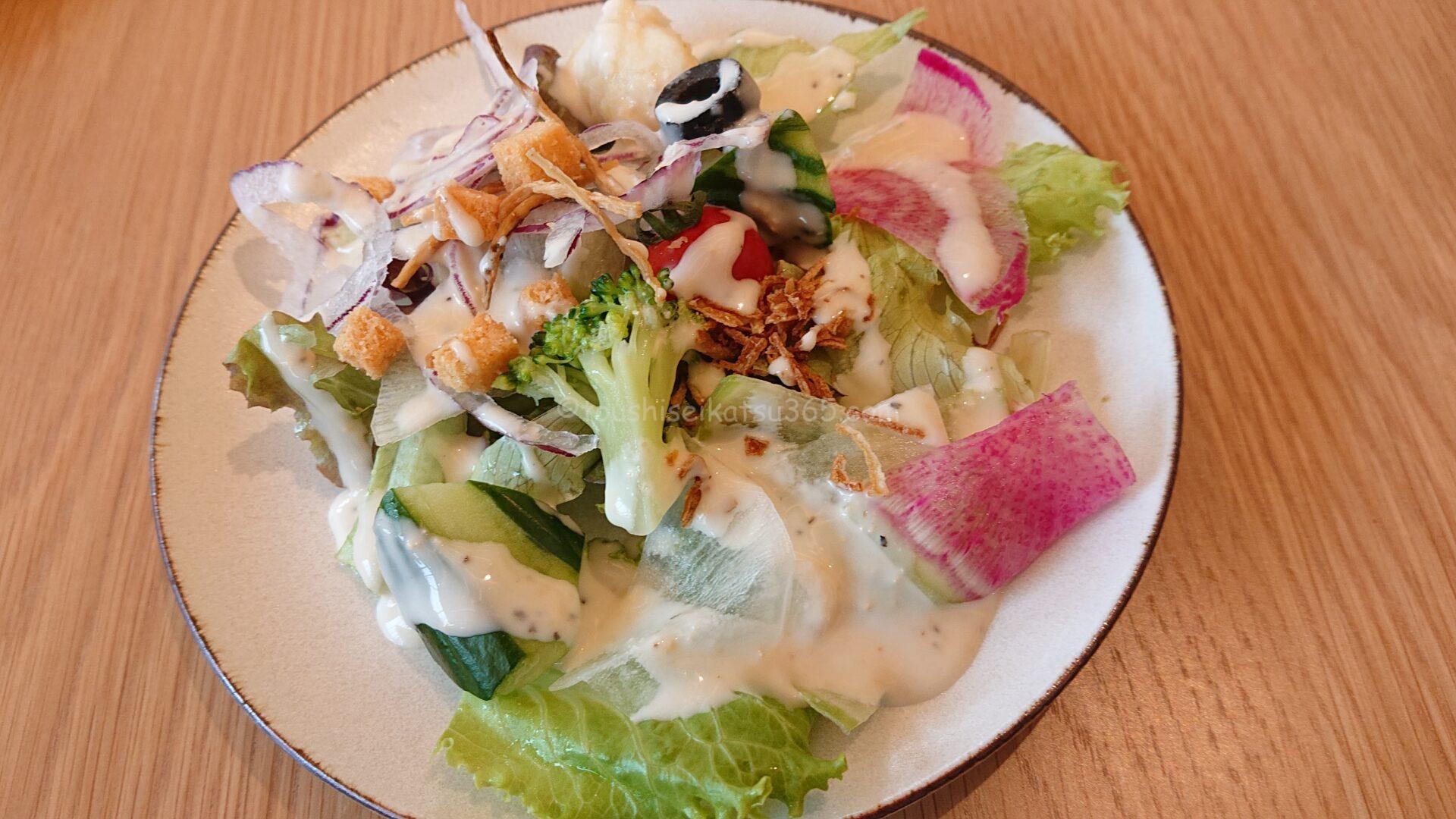コートヤードバイマリオット名古屋 朝食 サラダ
